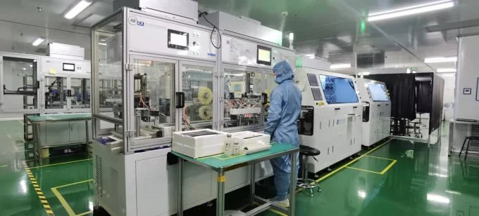 Automated SMT line in the Junxian clean area